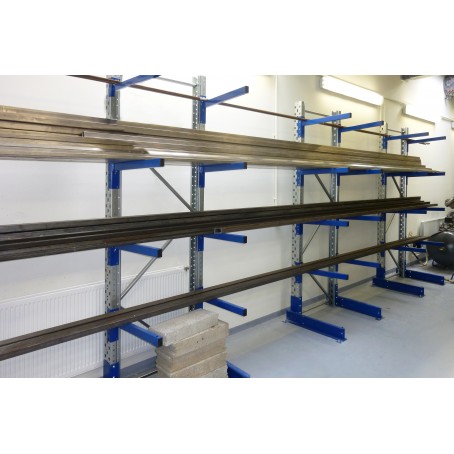 Rayonnage cantilever sur échelle – stockage de tuyaux, profilés et matériaux de grande longueur – capacité jusqu&rsquo;à 200 kg par bras - Image 1