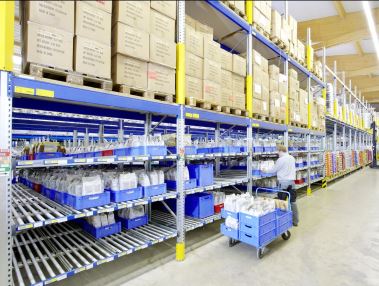 Rayonnage dynamique colis – Exemple d&rsquo;installation réalisée par Bito Systèmes - Image 1