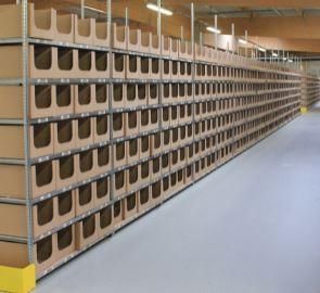 Rayonnage métallique tubulaire pour charge jusqu&rsquo;à 300 kg – A R C Distribution – Montage rapide, plusieurs gammes disponibles - Image 1