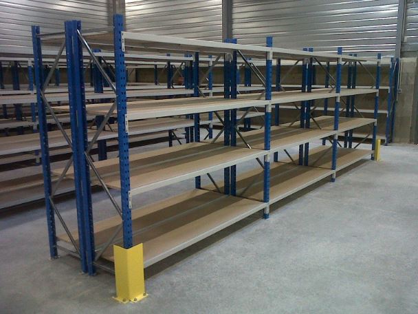 Rayonnage mi-lourd – stockage manuel de charges lourdes et volumineuses – disponible en neuf ou occasion - Image 2