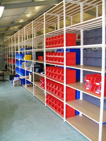 Rayonnage quincaillerie ateliers - Image 1