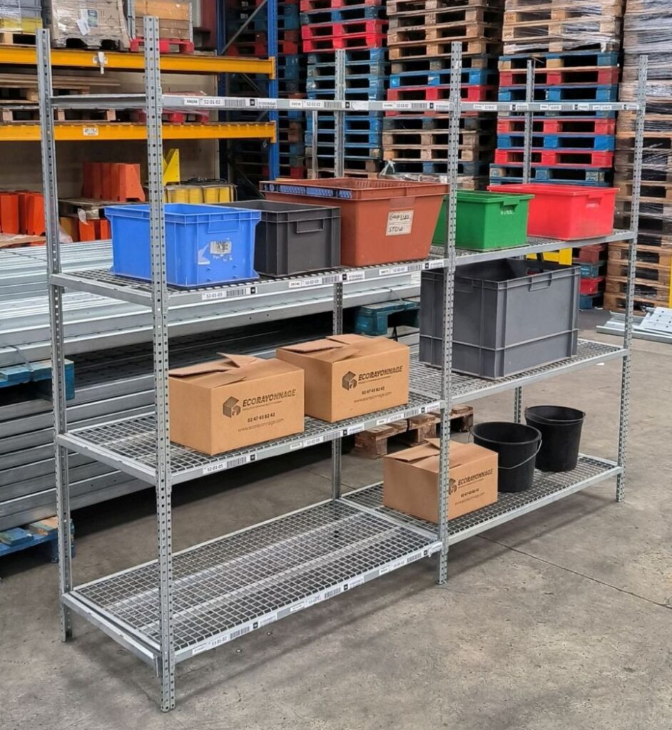Rayonnage léger STOW occasion – 5ML x 2500 mm x 590 mm, 4 niveaux, charge 200kg/niveau, reconditionné - Image 1