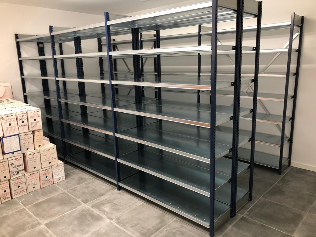 Rayonnage charges légères 0 à 300 kg – stockage de documents et picking - Image 1
