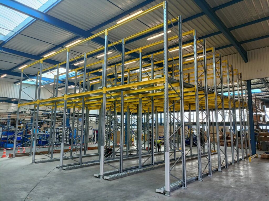 Rack dynamique FIFO – Rayonnage & stockage à St Etienne dans la Loire - Image 1