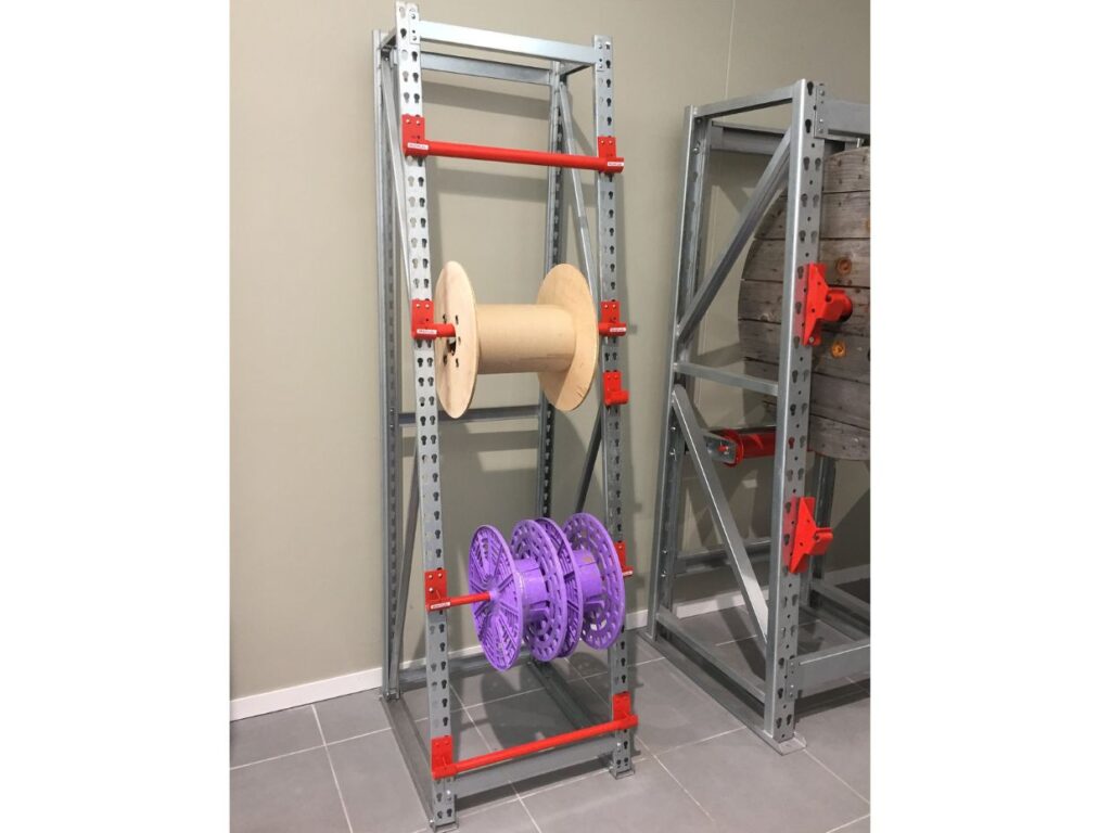 Rack à touret MAVIPAL – stockage vertical de tourets de câbles et flexibles, robuste et modulaire - Image 2