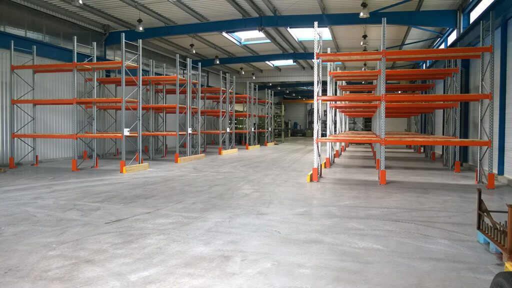 Rayonnage lourd à palette – stockage de produits lourds ou volumineux - Image 1
