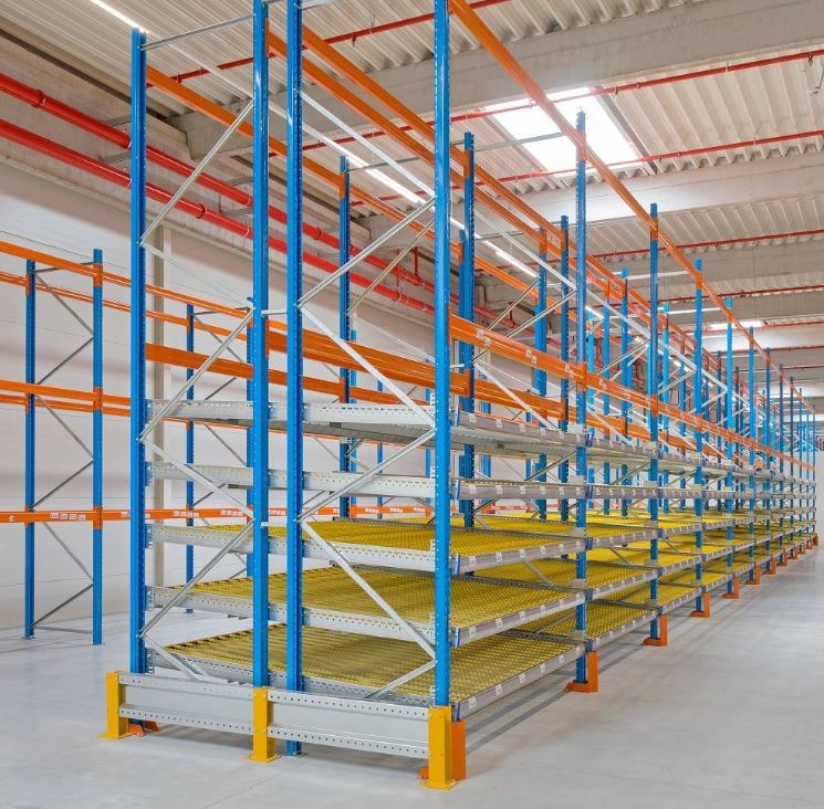 Échelle de rack à palettes d&rsquo;occasion – 6m90 – marque Feralco – dimensions H6900 x l1050 - Image 1