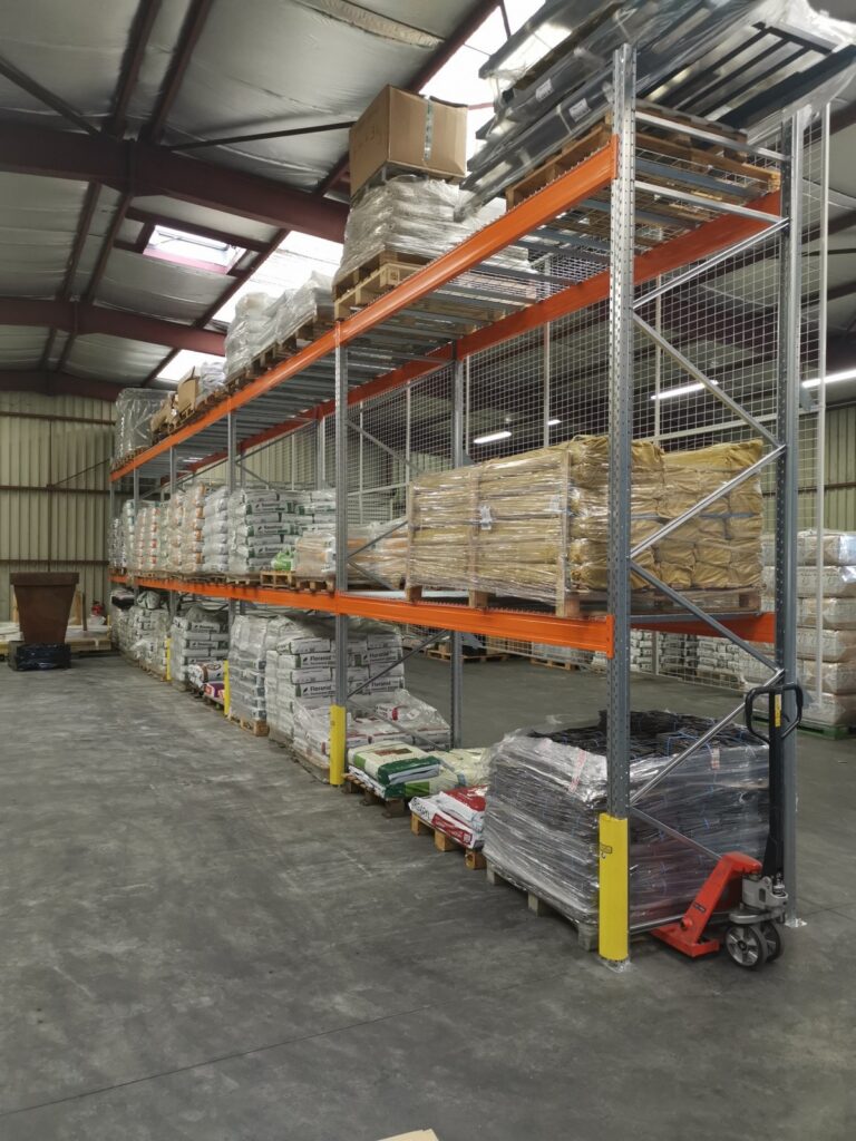 Rack à palettes pour professionnels – Saint-Etienne – support 300 à 1200 kg – version peinte et galvanisée - Image 1