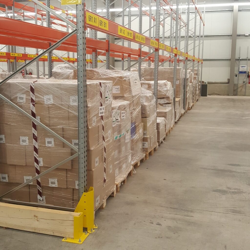 Rack à palettes statique/conventionnel – charges lourdes – disponible en neuf ou occasion - Image 1