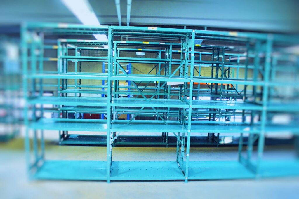 Rack de stockage d&rsquo;occasion TIXIT 2,3m x 400mm en acier haute qualité - Image 1