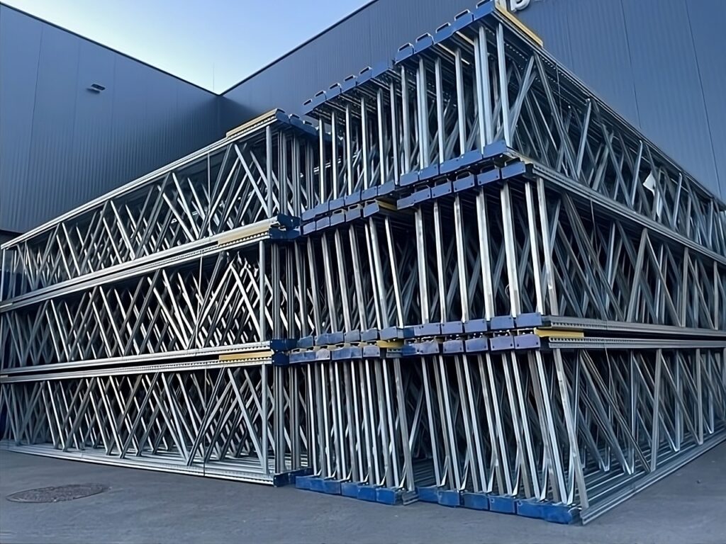Rack de stockage d&rsquo;occasion SSI Schäfer Rayonnage à Palettes PR600 6,75m x 1,05m avec charge jusqu&rsquo;à 4000 kg - Image 1