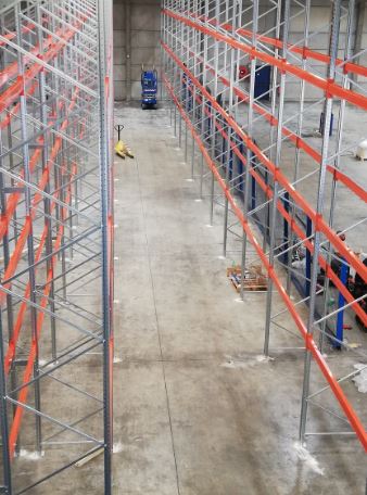Racks à palettes – charges lourdes – type dynamique LIFO ou FIFO – disponibles en neuf ou occasion - Image 1