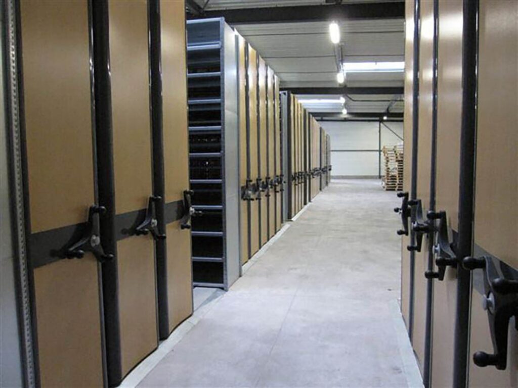 Rayonnage mobile archive FLIP – Base mobile pour stockage de documents jusqu&rsquo;à 12 ml - Image 1