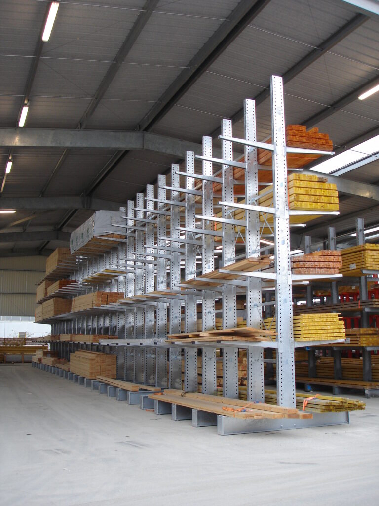 Rayonnage CANTILEVER lourd simple pour charges horizontales – Stockage robuste et modulaire - Image 1