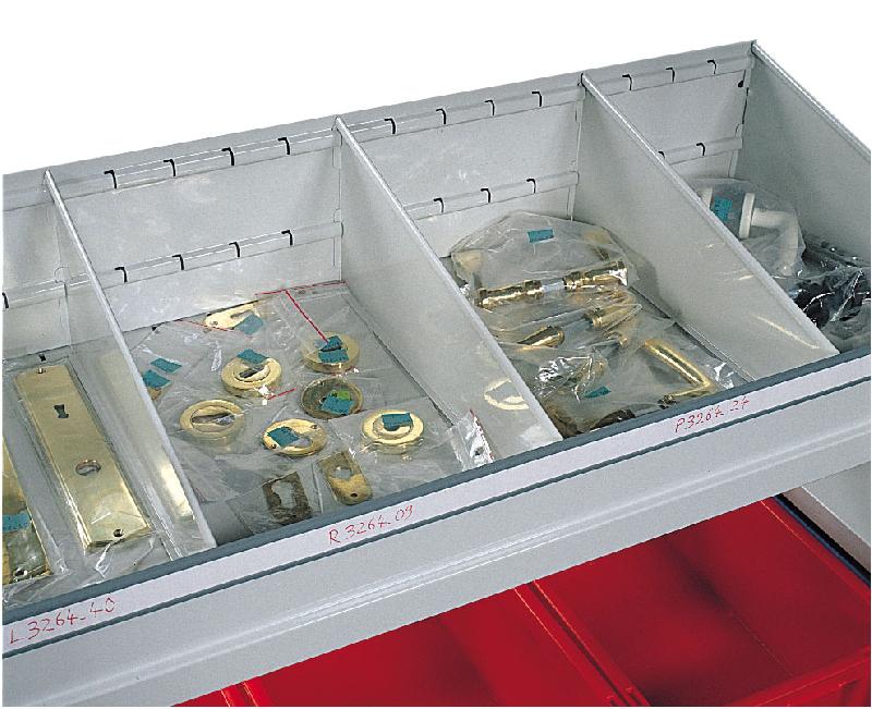 Séparation pour casier triangulaire p.300 mm rayonnage universel peint – 1501580 - Image 1