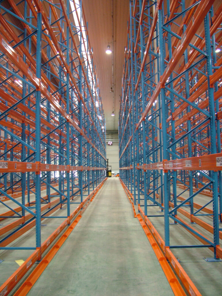 Rayonnage pour charges lourdes rack à palettes – Acier galvanisé – Profil TRISIGMA – Fabrication européenne - Image 1