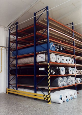 Rack à palettes pour stockage de rouleaux de moquettes – lisses 1800 à 3600 mm, hauteur 3360 à 5880 mm - Image 1
