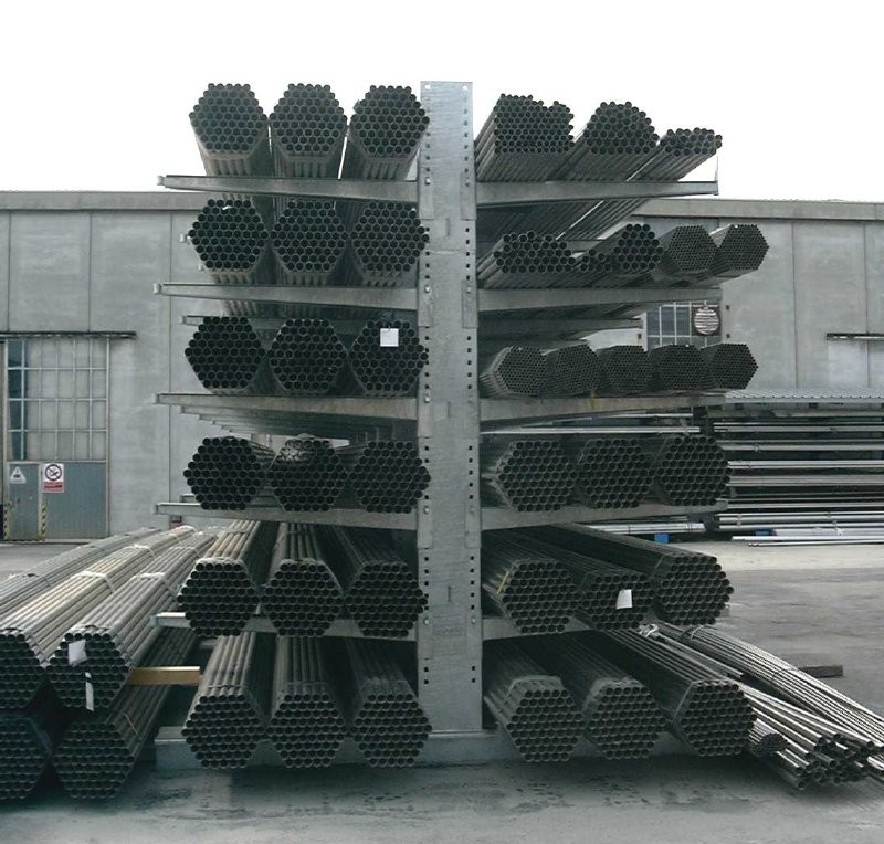 Stockage en extérieur galvanisé à chaud – rayonnages cantilever certifiés TÜV - Image 1