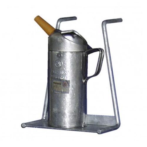 Support jerricane acier galvanisé pour rayonnages type 120/360/540 (pour variantes 1 et 3) – CEMO – 5917 - Image 1