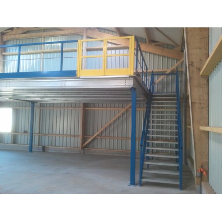 Plate-forme industrielle sur-mesure – structure acier tubulaire ou IPN – platelage tôle ou caillebotis - Image 4