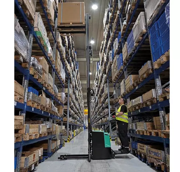 Rayonnages industriels neufs – robustes, modulables, pour entrepôts, ateliers et archives - Image 3