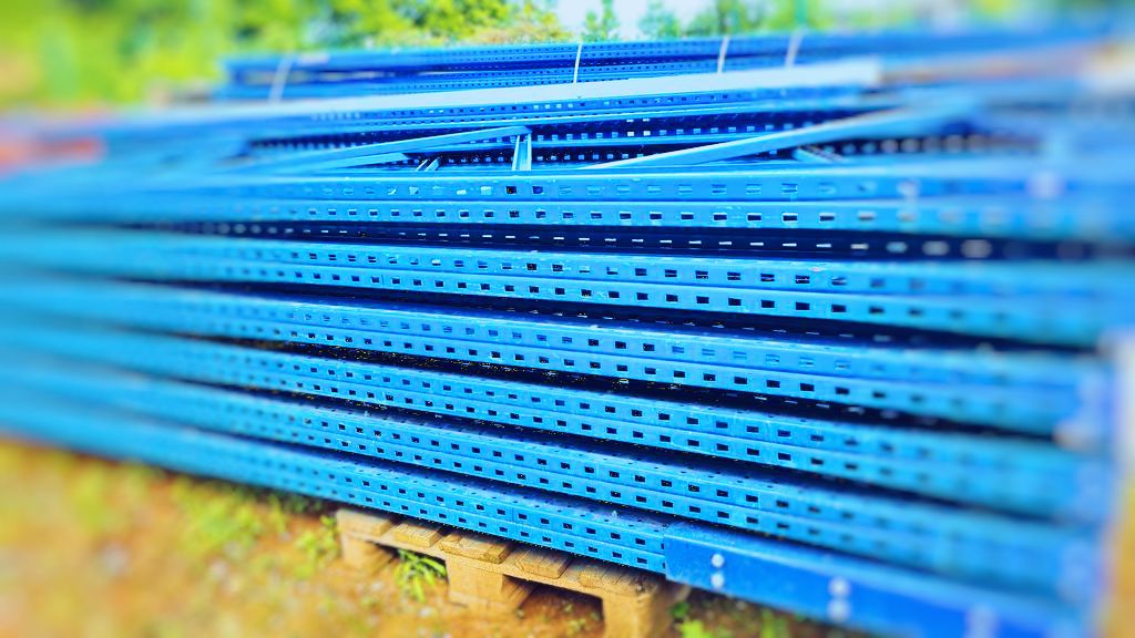 Rack de stockage d&rsquo;occasion JUNGHEINRICH 5,5m x 1050mm en acier gris métallisé - Image 1