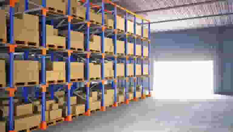 Rayonnage accumulation pour palettes – stockage optimisé en espace restreint - Image 3