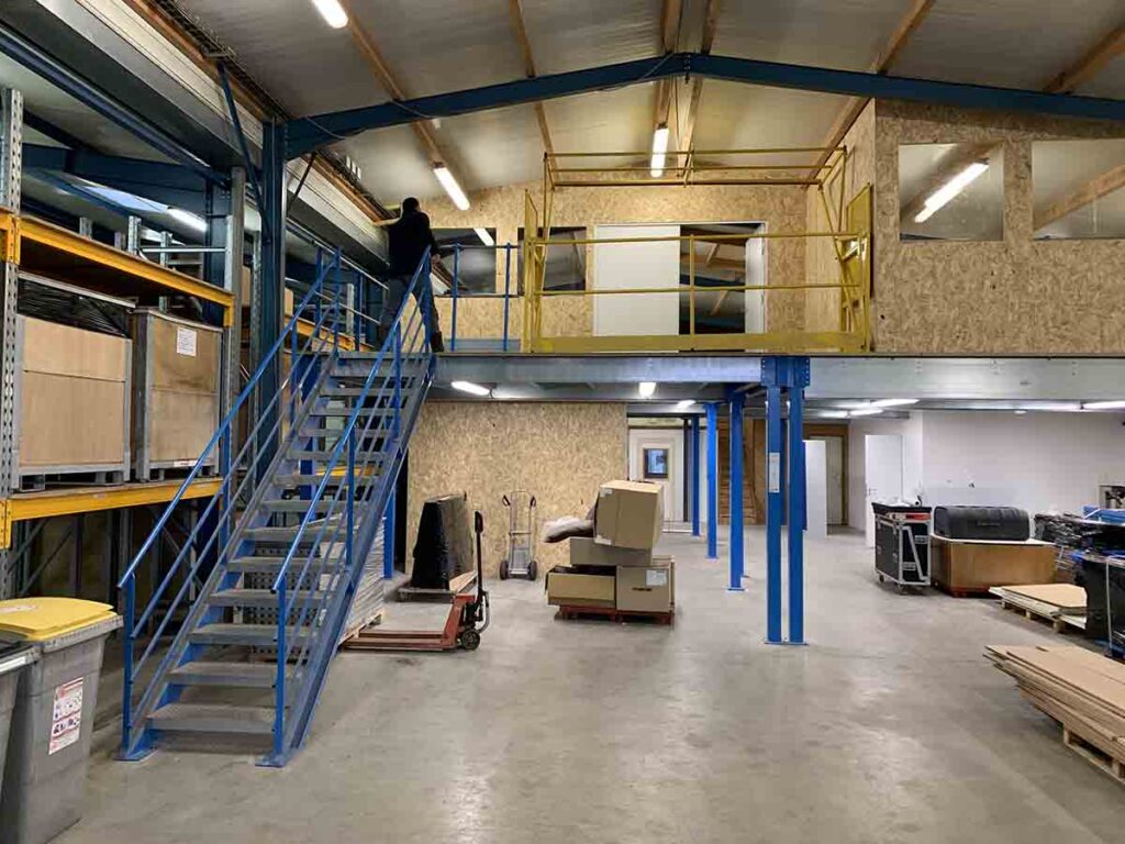 Mezzanines de stockage Pyrénées Equipements – structure autoportante modulable et robuste - Image 3