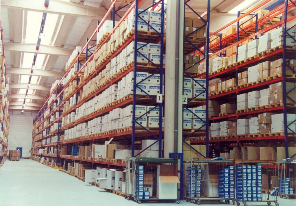 Racks à palettes de type classique ATOX – conception adaptée aux engins de manutention motorisés - Image 2