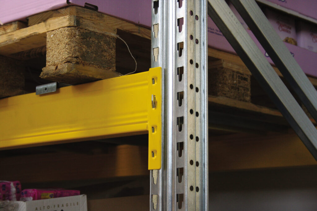 Fortissimo, mobilier rack robuste pour entrepôts – montants peints jusqu’à 6 500 mm et galvanisés jusqu’à 13 500 mm - Image 2