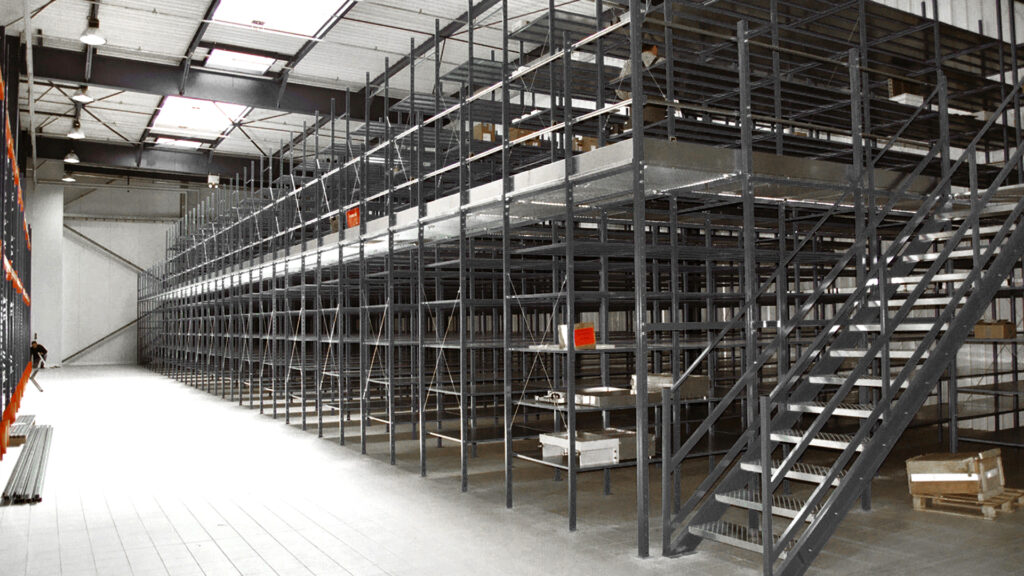 Rayonnage FLIPLUS pour charges mi-lourdes – capacité jusqu&rsquo;à 500 kg/niveau - Image 3