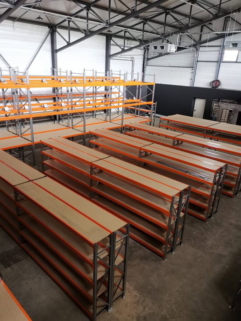 Rayonnage mi-lourd à lisses EPSIVOL – Saint Etienne – stockage manuel et garages automobiles - Image 3