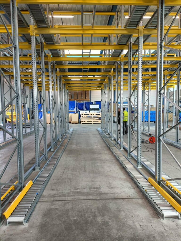 Rack dynamique FIFO – Rayonnage & stockage à St Etienne dans la Loire - Image 2