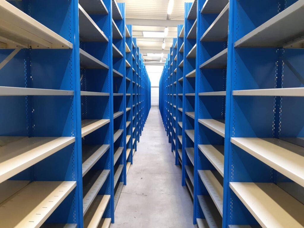 Rack léger d&rsquo;occasion Lyon à partir de 8€ le niveau métallique – Rayonnage pour ranger vos cartons - Image 1