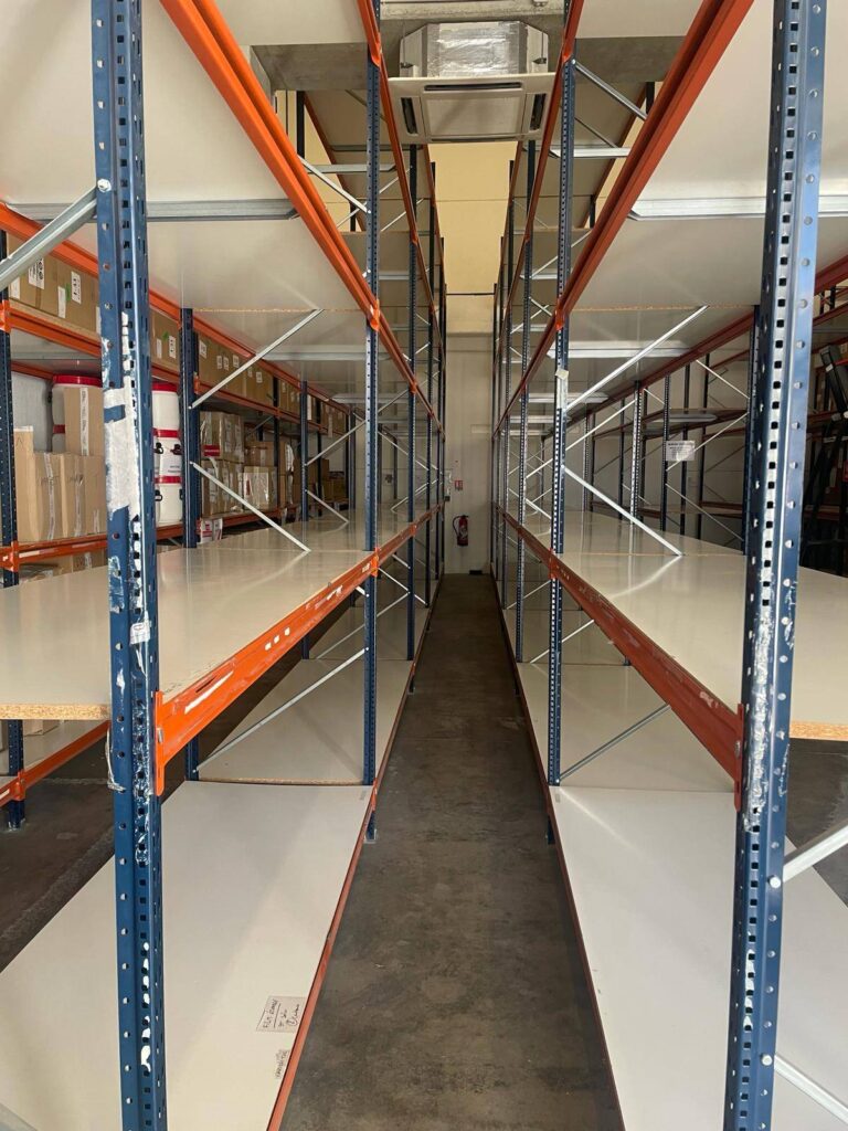 Rack mi-lourd occasion Mecalux – 35 niveaux de stockage, 22 mètres linéaires, expédition express Rhône-Alpes & Lyon 69 - Image 1