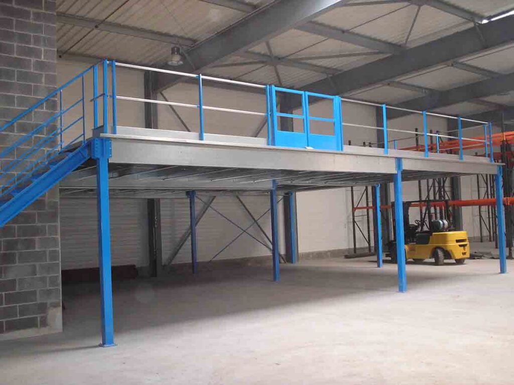 Plateforme mezzanine techni rack France – stockage sur mesure pour entreprises et particuliers du Grand Ouest - Image 3