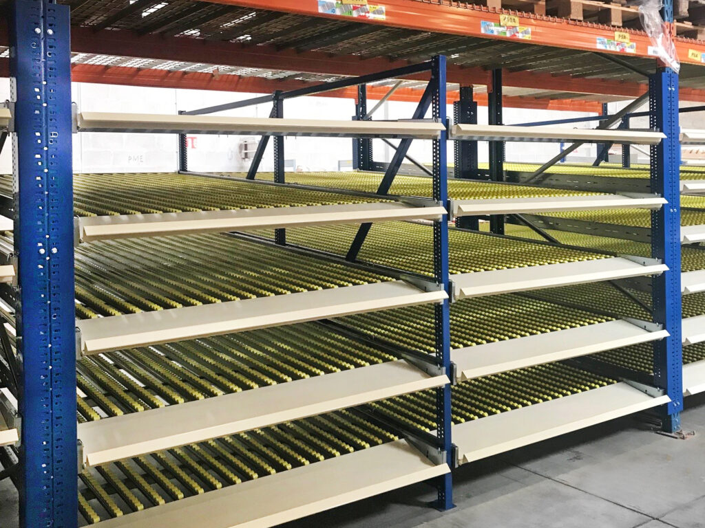 Rayonnage dynamique MAVIPAL – stockage FIFO/LIFO pour colis, bacs et palettes - Image 2