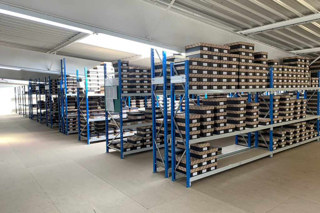 Rayonnage mi-lourd – stockage professionnel pour charges semi-lourdes et volumineuses - Image 3