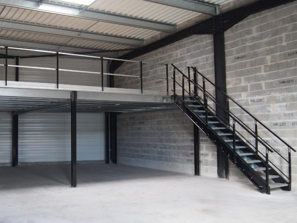 Mezzanine industrielle MAVIPAL – plateforme de stockage modulaire et sur mesure - Image 2