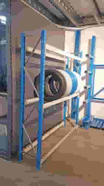 Rayonnage porte pneus fixé au sol – 2 niveaux de charges – 150 kg UR - Image 3