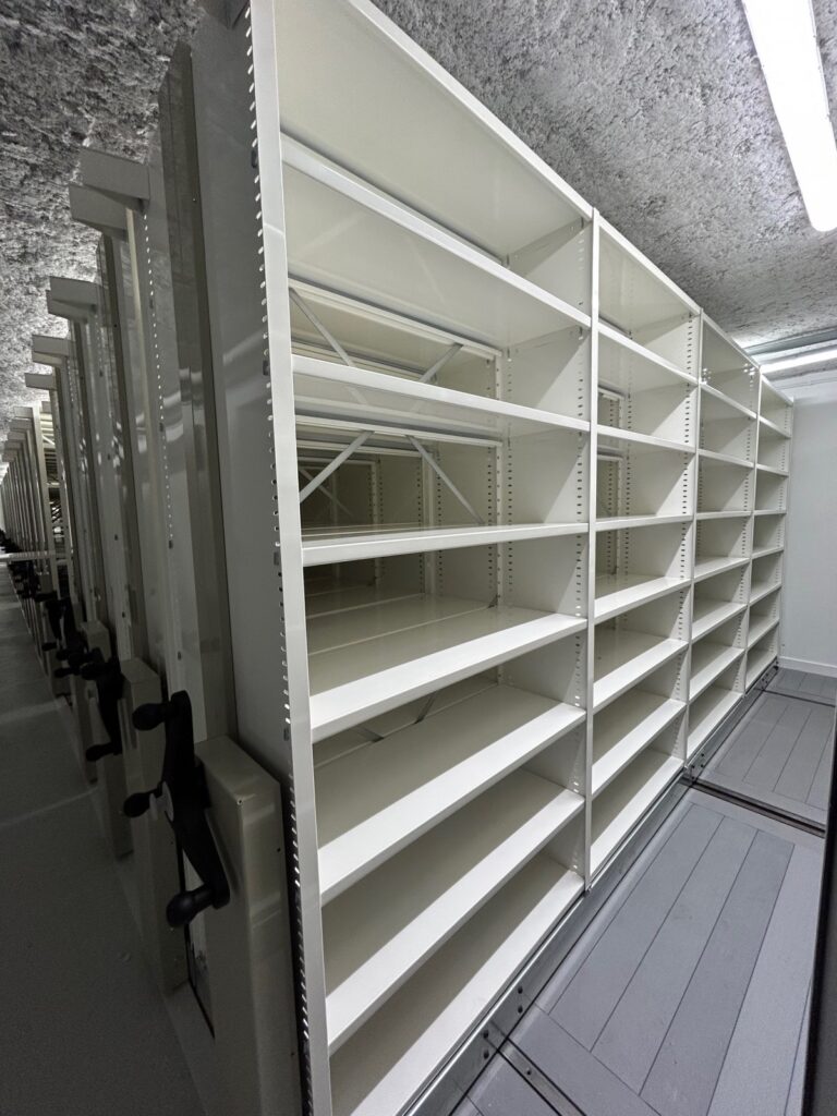 Rayonnage archives sur bases mobiles de 1 à 13 mètres – St Etienne - Image 3