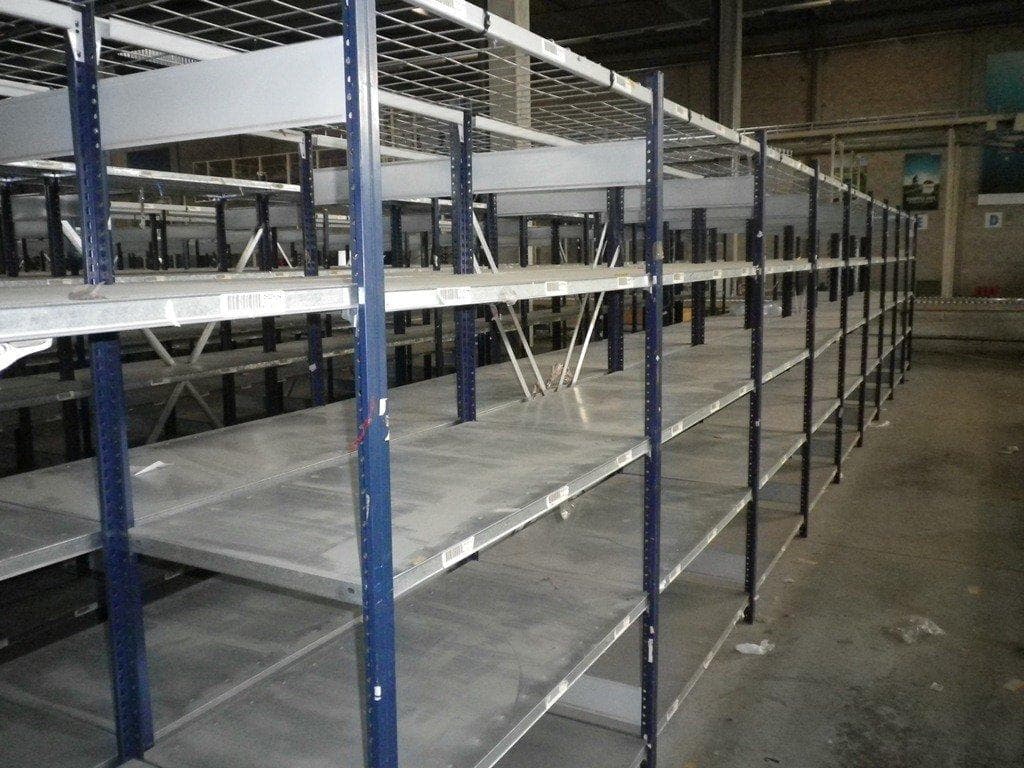 Lot rayonnage léger MECALUX LEME002 – tablettes galva, charge 150kg par niveau, 2 allées de 6.550ml - Image 1