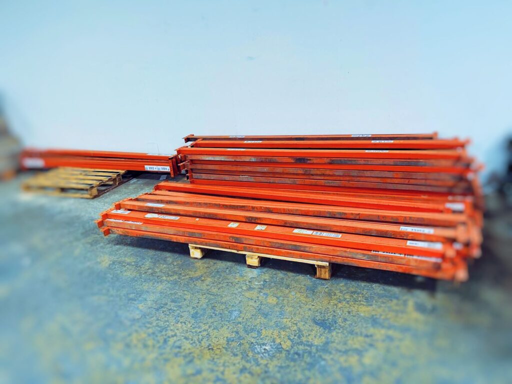 Rack de stockage d&rsquo;occasion MECALUX 3m x 900mm – dimensions généreuses en acier haute résistance - Image 2