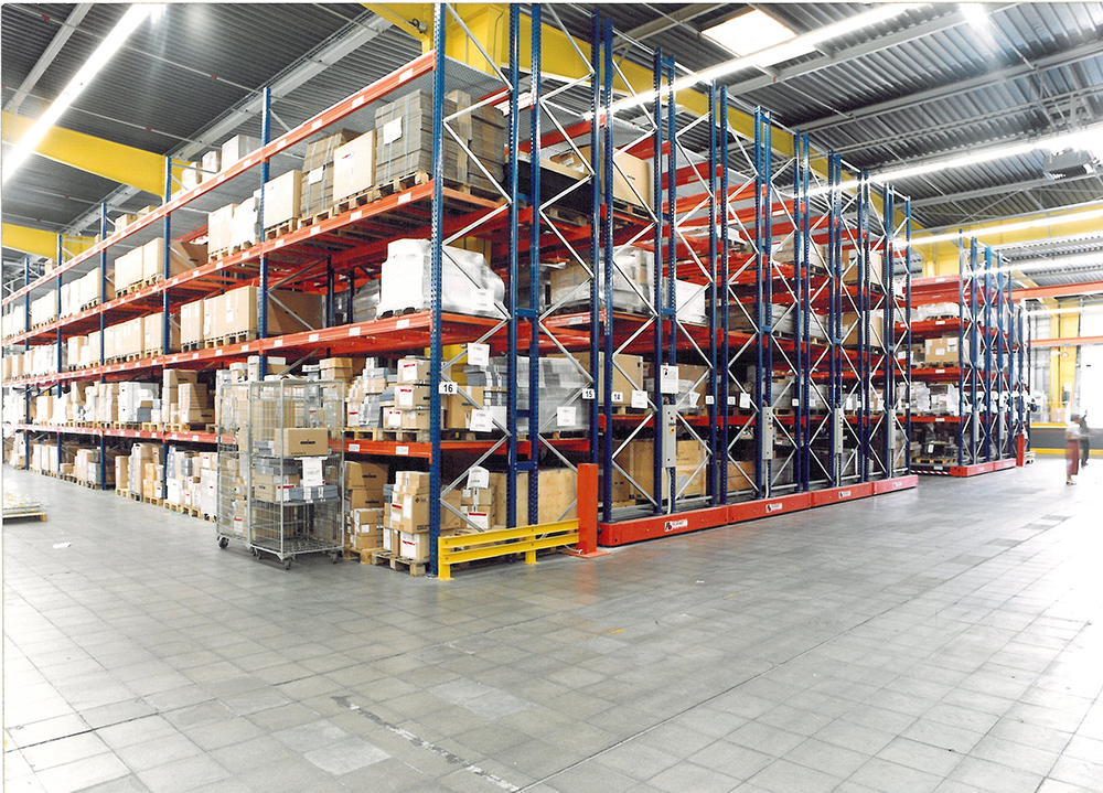 Racks à palettes mobiles ATOX – conception selon normes FEM EN machine, réglage des niveaux au pas de 50 mm - Image 4