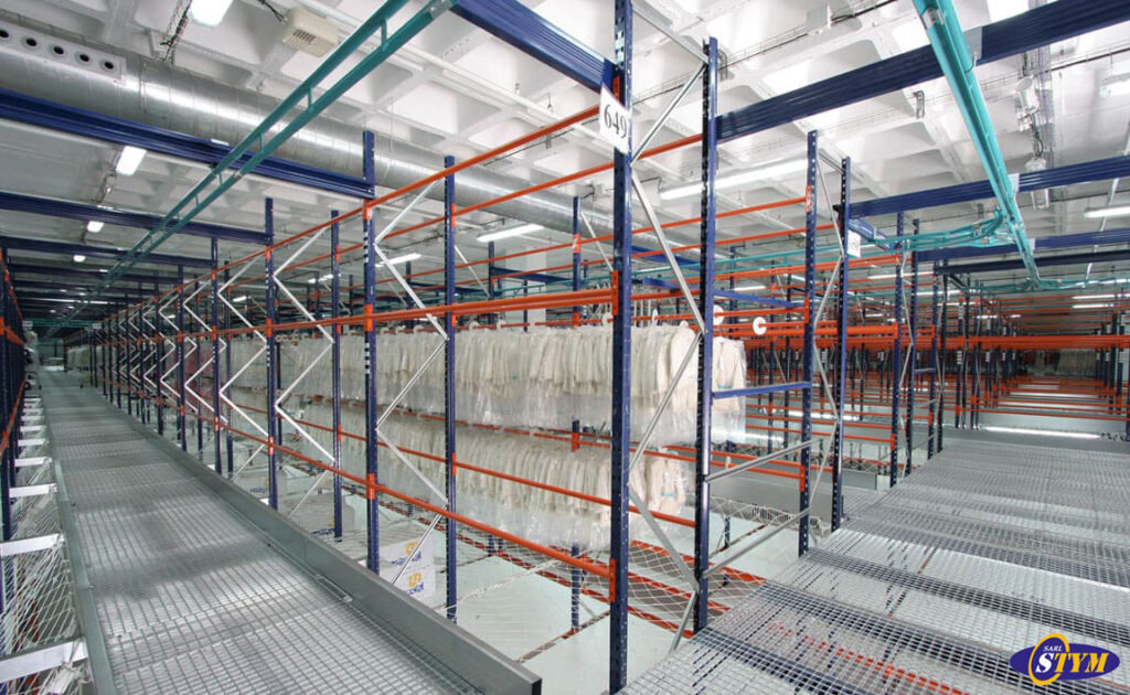 Rayonnage dressing STYM – stockage vêtements suspendus, réglage des niveaux, adaptation à différentes tailles - Image 2