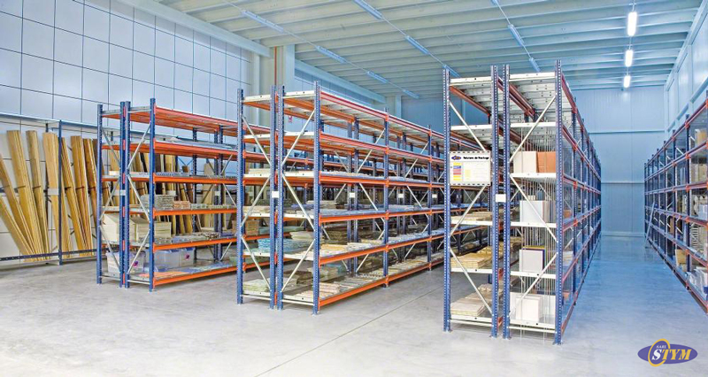Rayonnage mi-lourd conventionnel chargement manuel pour entrepôt et atelier - Image 4