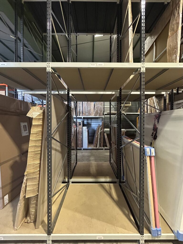 Rayonnage mi-lourd EPSIVOL à Lyon dans le Rhône – stockage robuste et modulable - Image 2