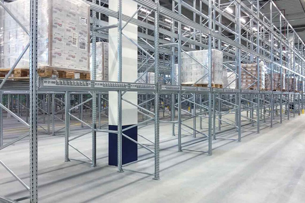 Superbuild – Structure centrale à épaulement pour stockage de palettes en acier haute résistance - Image 2