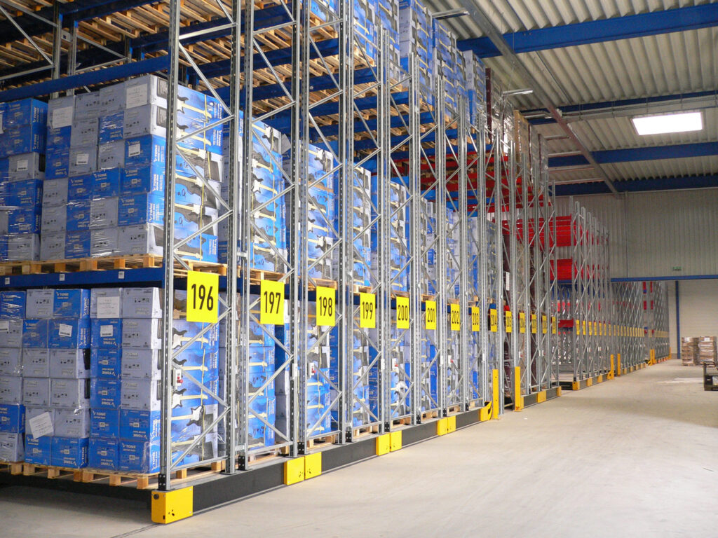 Rayonnages sur base mobile ELVEDI – modulaires, pour stockage compact de marchandises longues ou palettisées - Image 3