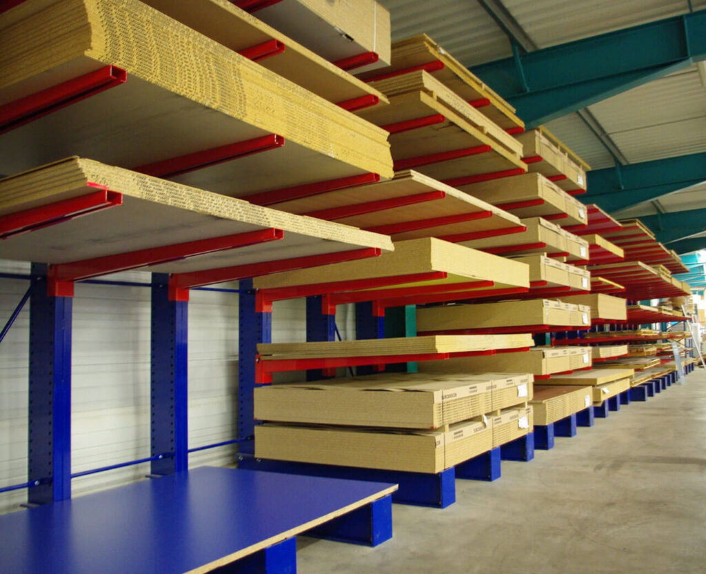 Rayonnage cantilever ProfilCANT – Stockage industriel pour produits longs, tubes, panneaux, bois – Jusqu&rsquo;à 11 tonnes - Image 3